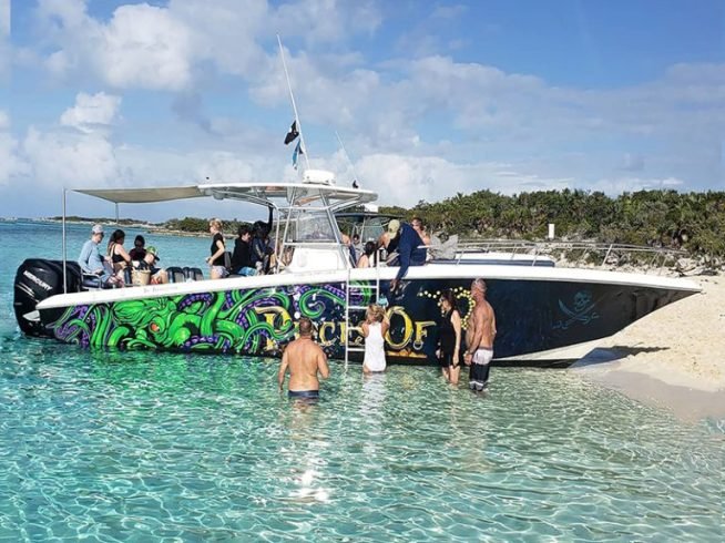 Bahamas Boat Tours